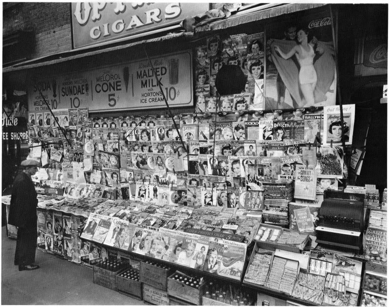 Laikra&scaron;čių kioskas, 32-os gatvės ir trečiosios aveniu sankryža, New York, 1935, Berenice Abbott